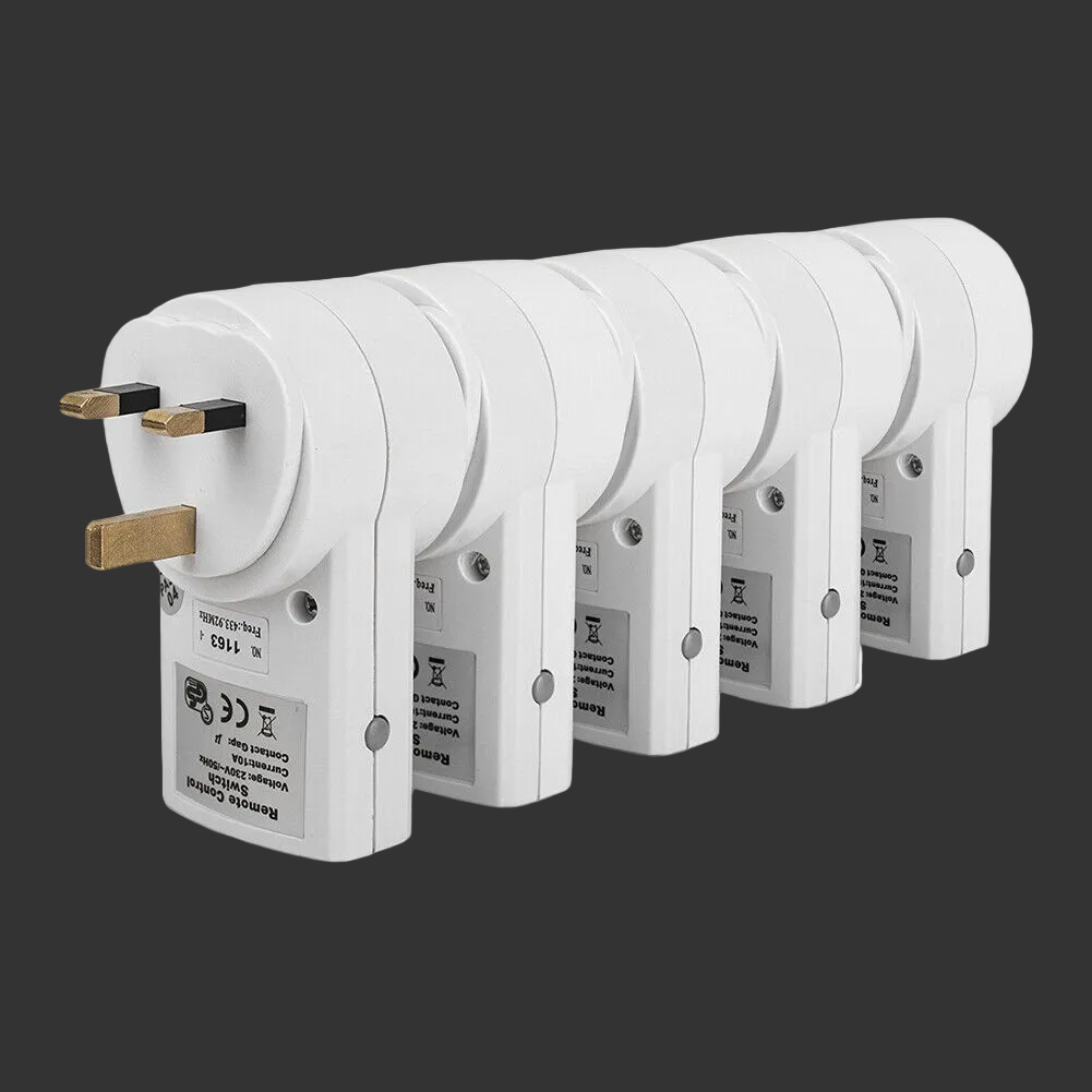 Remote Control Power Strip – 5 Sockets with 2 Remote Controls